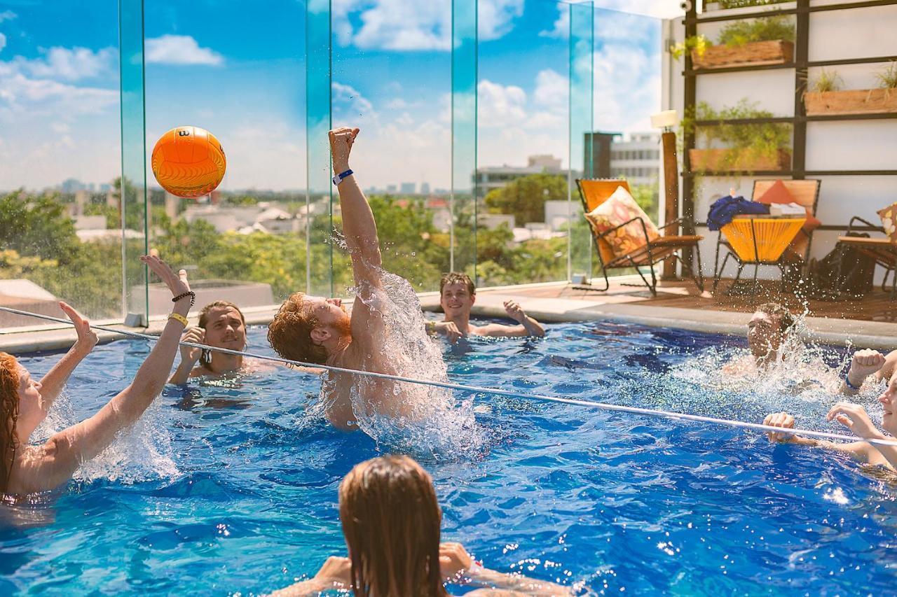 Nomads Hotel, Hostel & Rooftop Pool Cancun Luaran gambar